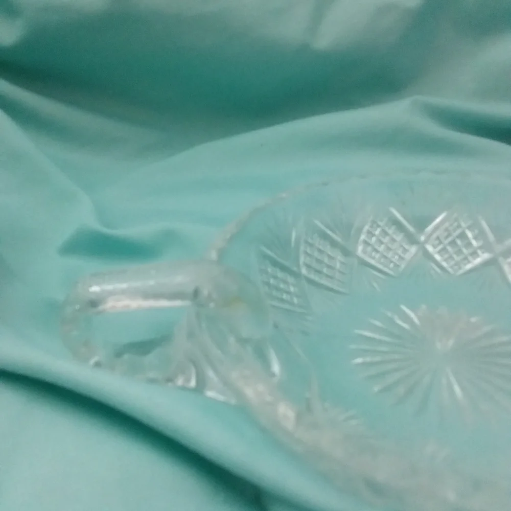 Small vanity bowl